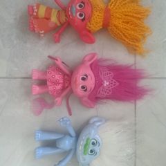 Poppy Troll and friends