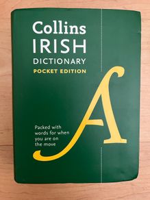 Collins Pocket Irish Dictionary