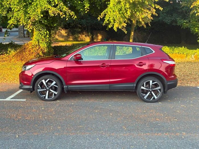 2017 Nissan Qashqai 1.2 Petrol XE  Low Mileage