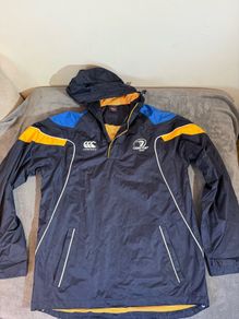 Leinster rugby coat medium