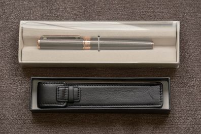 Cerruti 1881 Motley Gun NSW0852D Fountain Pen + leather case