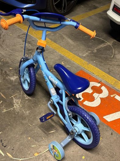 Bluey 2in1 Training Bike 2 in 1 10 Inch Training Bike, Youth Unisex, Blue, 10 Inch