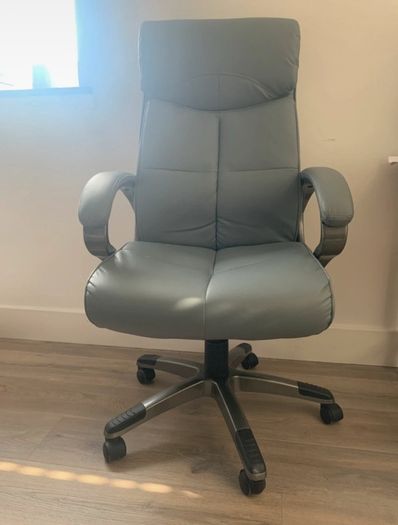 Executive Grey Office Chair, As New, Collection Only (Limerick)