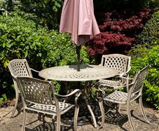 Cast Aluminium Garden Set & Umbrella (x2)