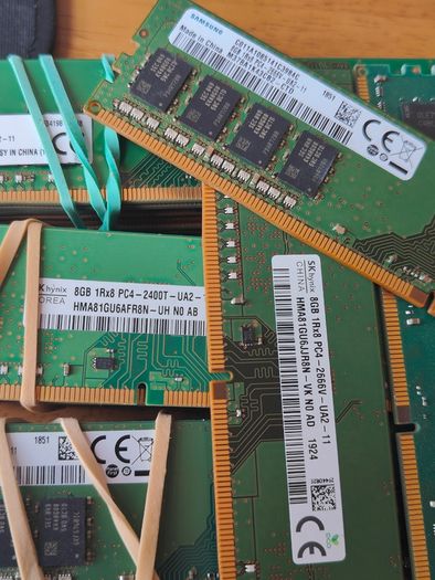 Memory ram DDR4  8GB pc and server