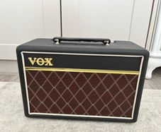 vox pathfinder 10