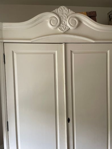Armoire press