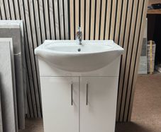 Clearance Vanity Unit & Sink 550mm white