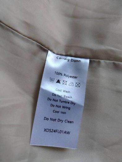 beautiful new designer carraig Donn coat