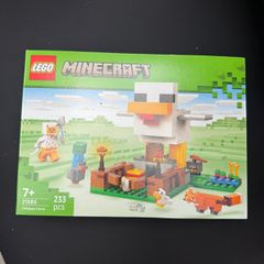 Brand New LEGO Minecraft Chicken Farm (21585) - Sealed Box