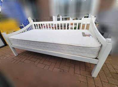 single bed with mattress