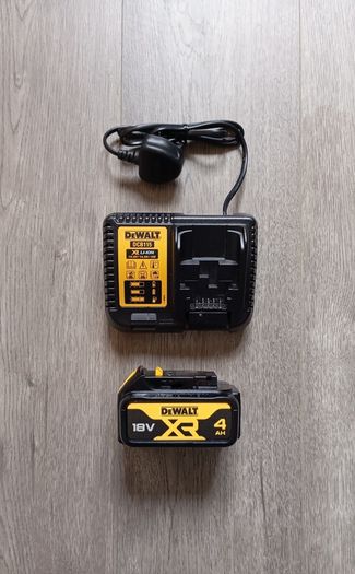 DeWalt dcd799 Combi Drill