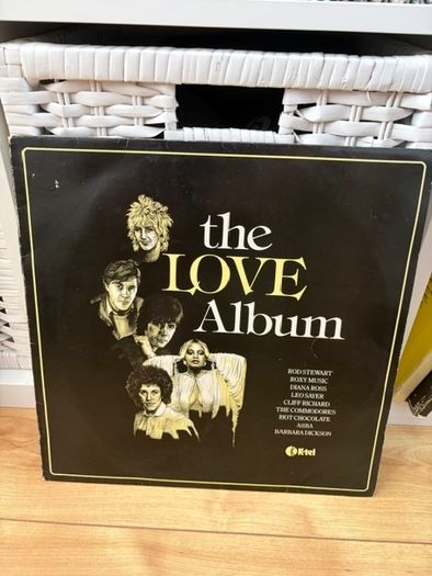Various Artists - The Love Album [Vinyl]