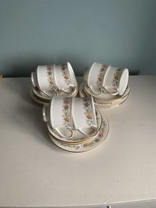 Royal Albert Belinda 18 piece tea  set