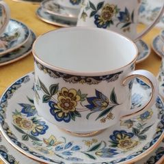 Beautiful COMTESSA from Paragon Collection