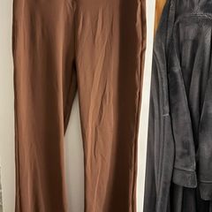 Flared yoga trousers