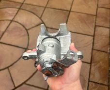 For VW Transporter T5 2003-2017 Rear Brake Calliper LEFT