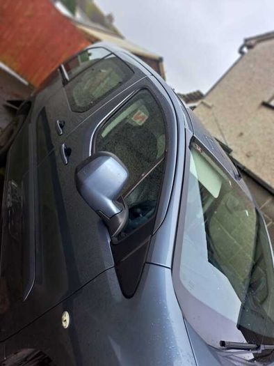 2012 Peugeot Partner