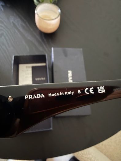 Prada sunglasses PR 13Zs