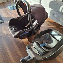 Maxi Cosy Car Seat & Isofix base