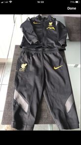 Boys Liverpool tracksuit 12/18