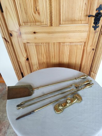 Antique Brass companion set