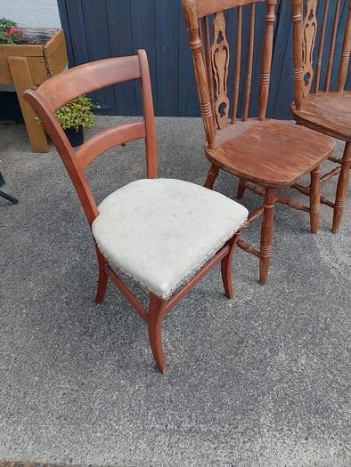 Free Chairs
