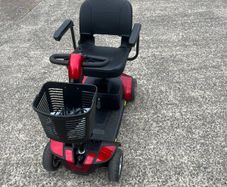 Travel mobility scooter