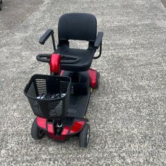 Travel mobility scooter