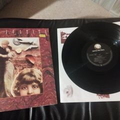 Lone Justice Shelter lp