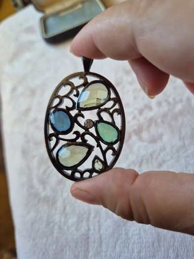 Vintage Pendant