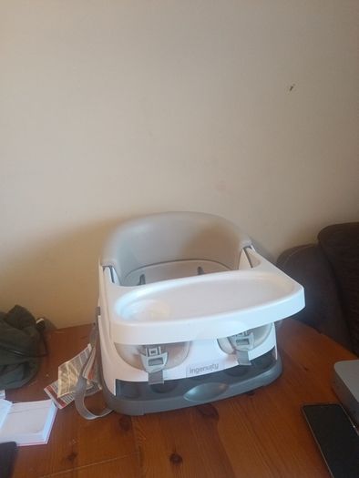 baby seat