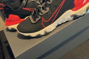 nike reacts