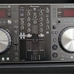 XDJ-R1 digital turntables