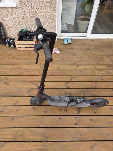 Electric scooter