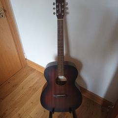acoustic guitar