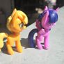 2 x Bundle Applejack and Princess Twilight Sparkle 3 inch Moulded Vinyl HTF Figures MLP G4.5 My Little Pony 2020 Image 3