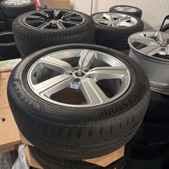 20" Audi e-tron wheels
