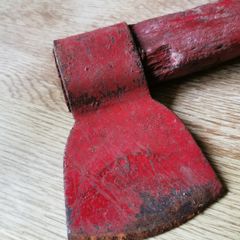 Vintage axe