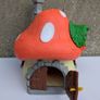 Schleich smurf house and figures Image 3