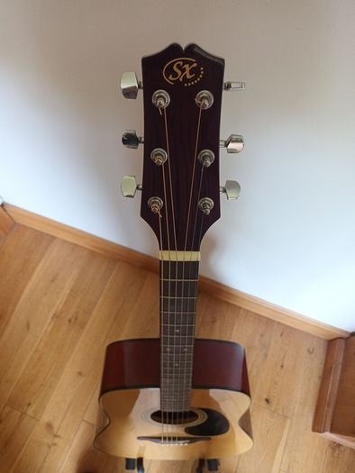 Acoustic Guitar