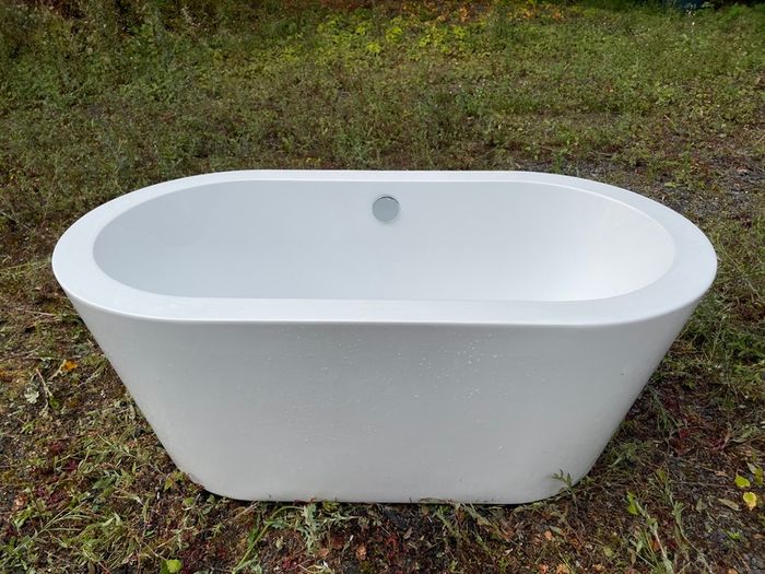 Freestanding Bath