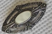 brooch