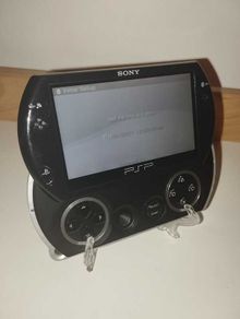 Sony PSP Go Console  Official TV-Out Cable  Charger