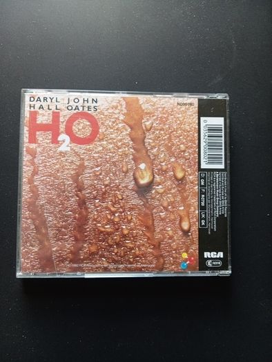 H2O   cd album  Daryl hall & John oates