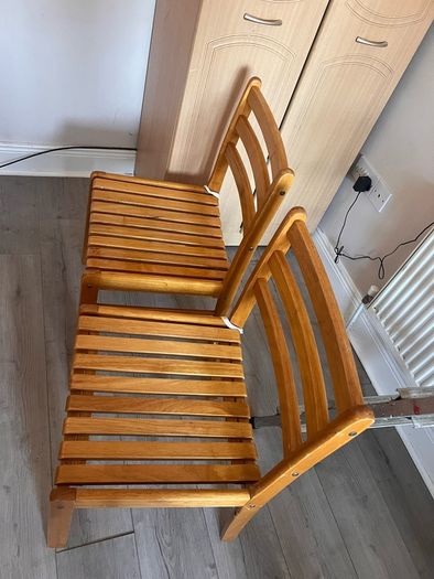 dining chairs x4