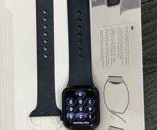 Apple Watch SE (2nd Gen) 40mm - 86% Battery