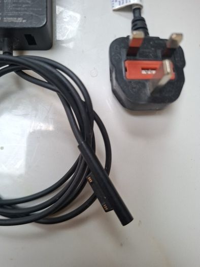 65w Surface Pro laptop charger