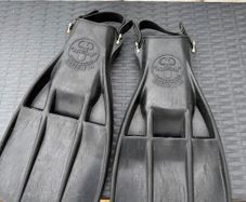 scuba fins - aquslung rapid fins