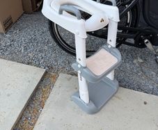 Toddler toilet stairs